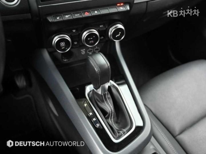 Renault XM3 1.3 Turbo Gasoline RE 10