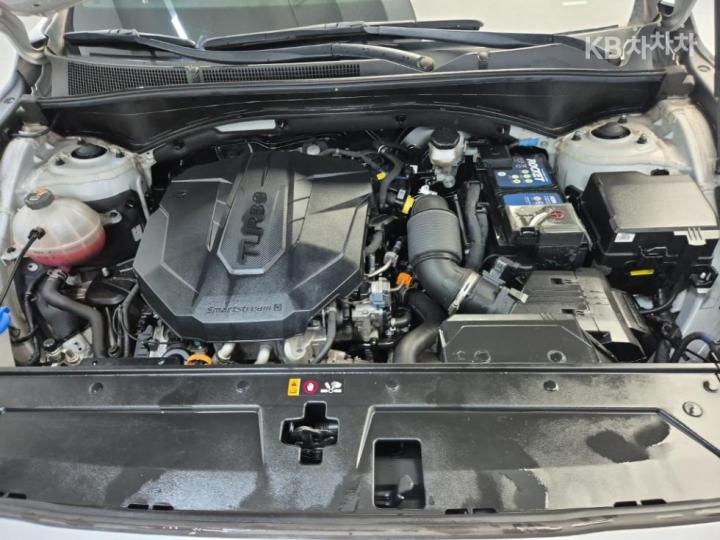 Hyundai Santa Fe TM Diesel 2.2 2WD Calligraphy 6