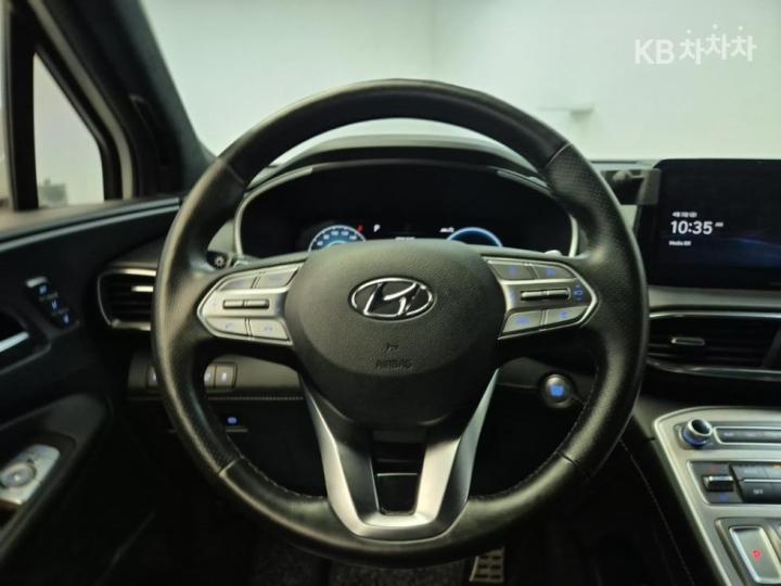 Hyundai Santa Fe TM Diesel 2.2 2WD Calligraphy 10