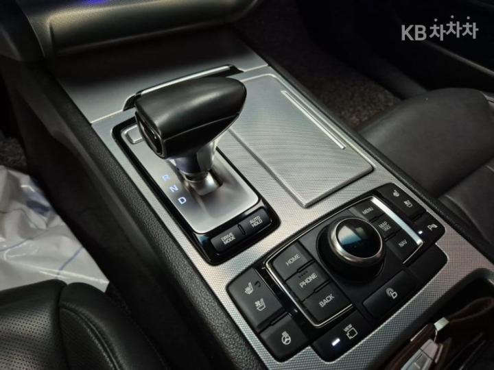 Genesis G80 3.3 GDI Premium Luxury 9