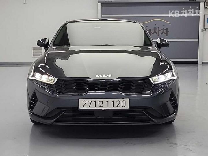 Kia K5 Hybrid 2.0 HEV Signature 3