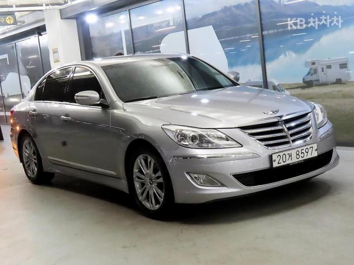 Hyundai Genesis BH330 LUXURY Base Type 2