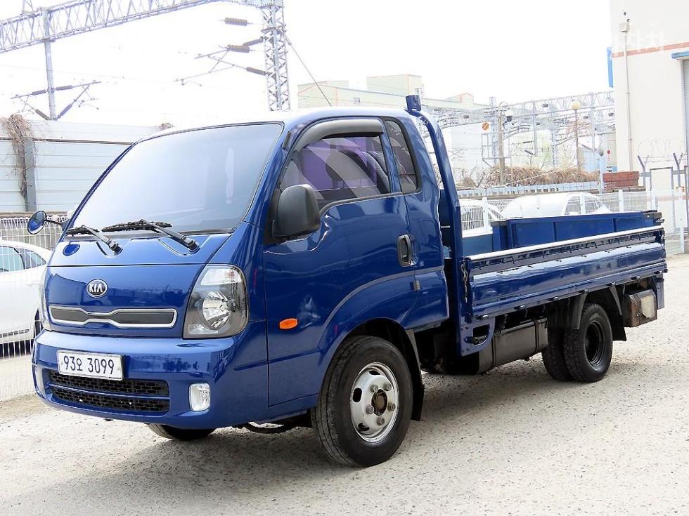 2015 - kia bongo iii