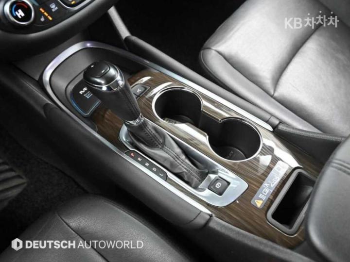 Chevrolet Malibu 1.3 Turbo Perfect Black Premier 10