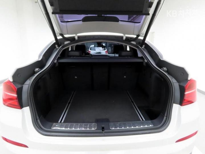 BMW X4 F26 20d xDrive Base Type 6