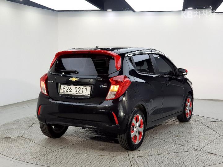 Chevrolet Spark The Next Fashion 5