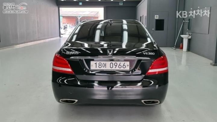 Hyundai Equus New VS380 Modern 5