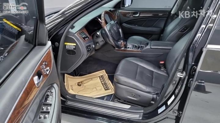 Hyundai Equus New VS380 Modern 10