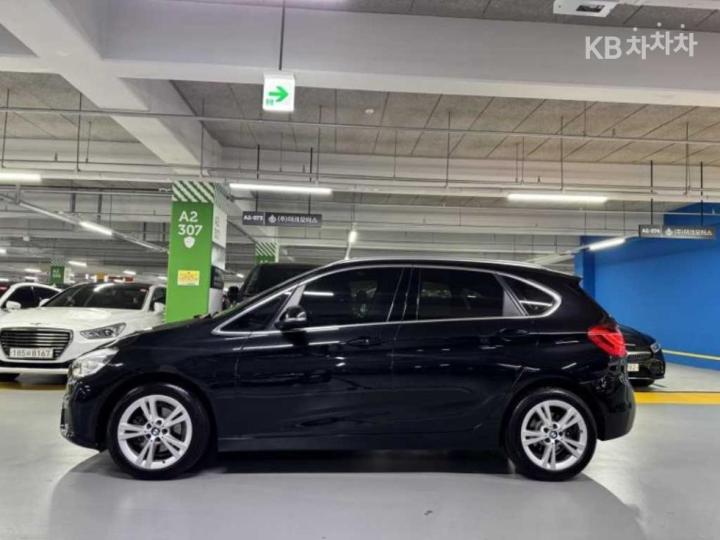 BMW 2 Series Active Tourer F45 Joy 3