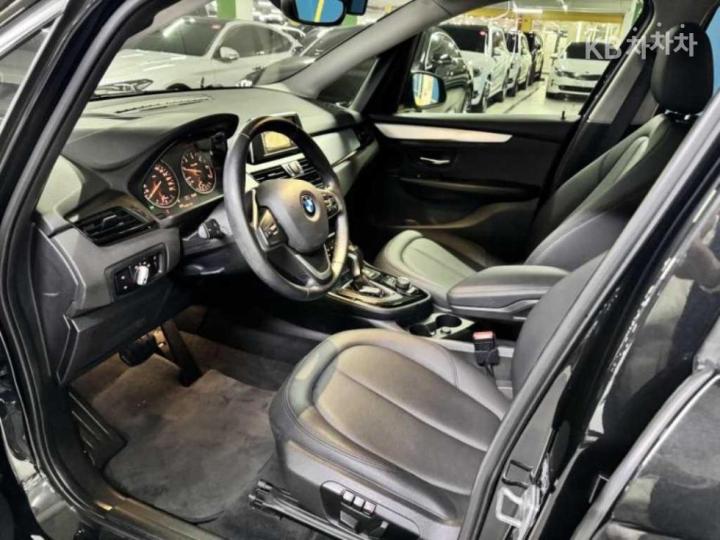 BMW 2 Series Active Tourer F45 Joy 6