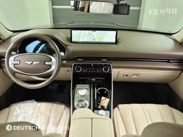 Genesis GV80 2.5 Turbo Gasoline 2WD 8