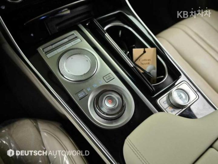 Genesis GV80 2.5 Turbo Gasoline 2WD 10