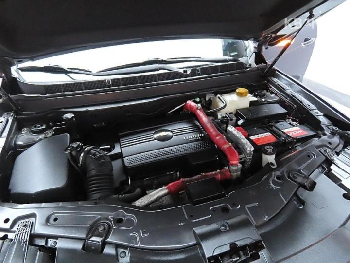 Chevrolet Captiva 2WD LT 8