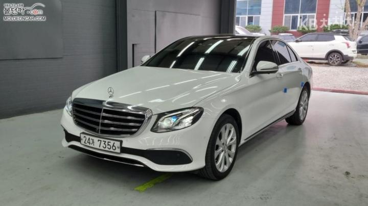 Mercedes-Benz E-Class W213 E300 4Matic Exclusive 2