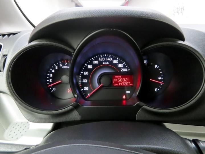 Kia Ray 1.0 Gasoline Deluxe 7