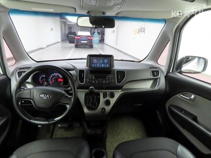 Kia Ray 1.0 Gasoline Deluxe 9