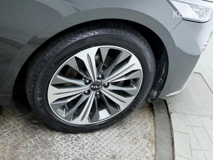 Kia K8 Hybrid 1.6 Turbo Signature Special 9