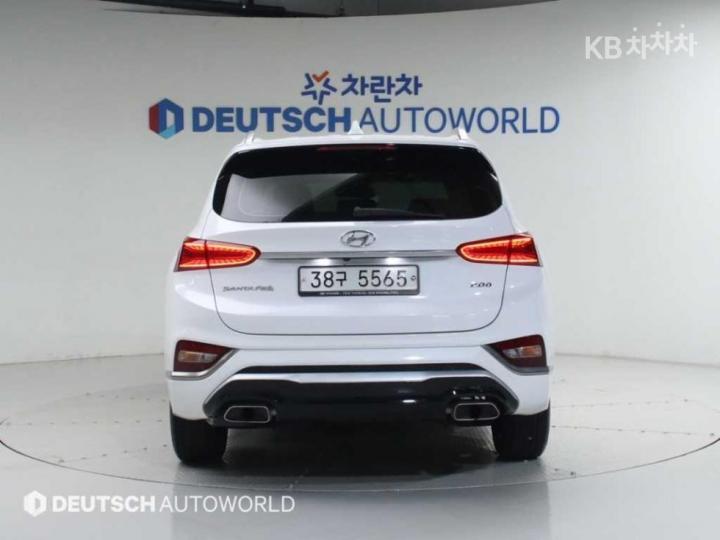 Hyundai Santa Fe TM Diesel 2.0 2WD Inspiration 5