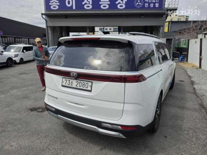 Kia Carnival D2.2 Noblesse 3