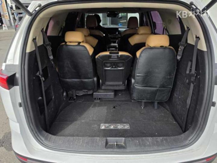Kia Carnival D2.2 Noblesse 5