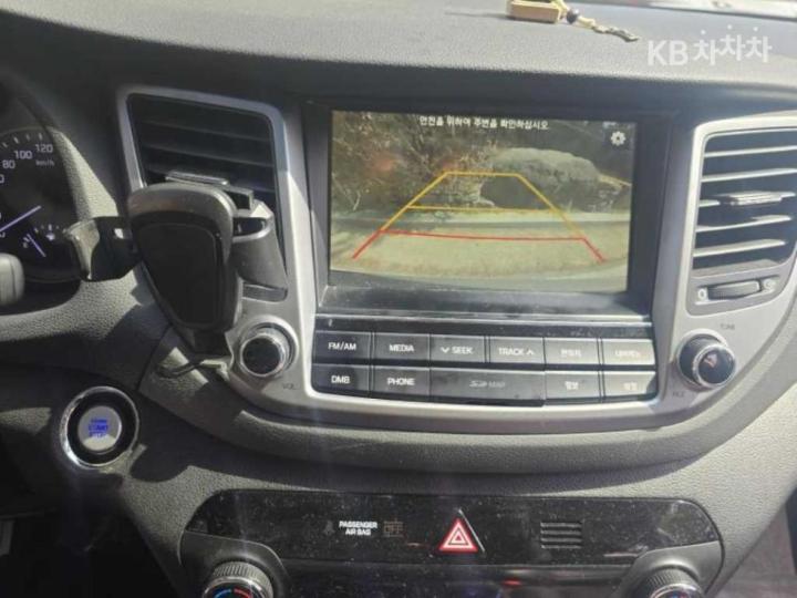 Hyundai Tucson Diesel e-VGT R 2.0 2WD Modern 10