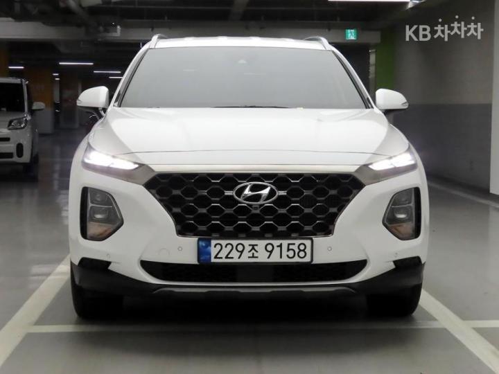 Hyundai Santa Fe TM Gasoline 2.0T 2WD Exclusive Special