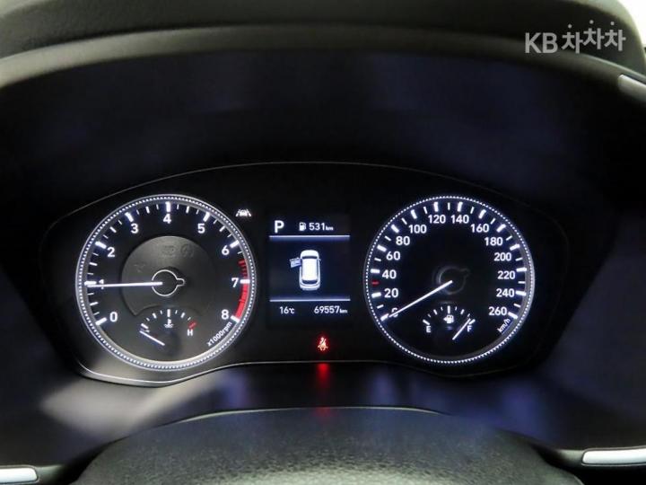 Hyundai Santa Fe TM Gasoline 2.0T 2WD Exclusive Special 7