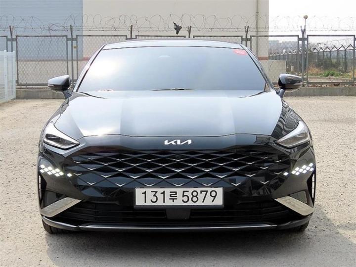 Kia K8 2.5 Gasoline Signature