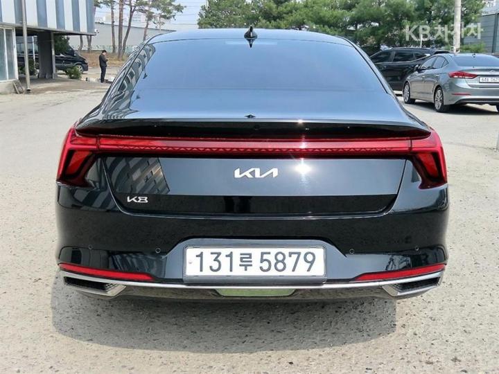 Kia K8 2.5 Gasoline Signature 5