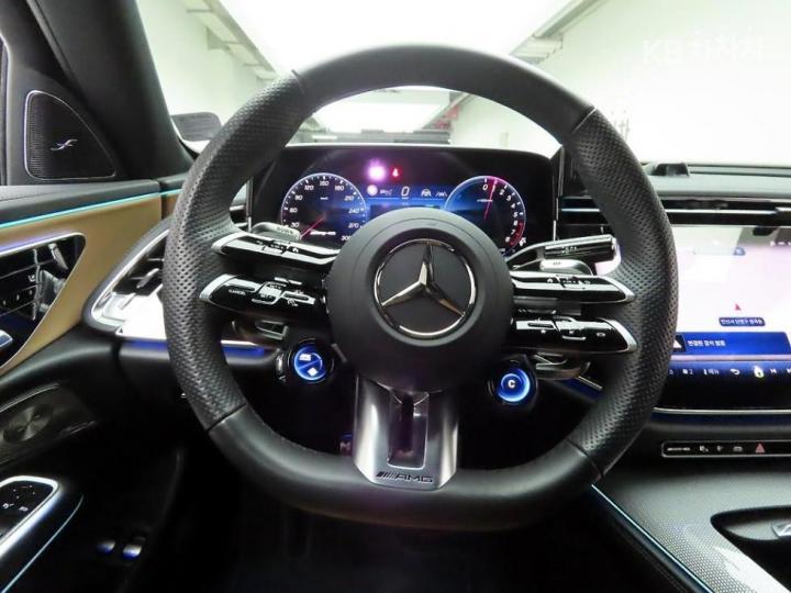 Mercedes-Benz E-Class W214 AMG E53 Hybrid 4Matic+ Base Type 8