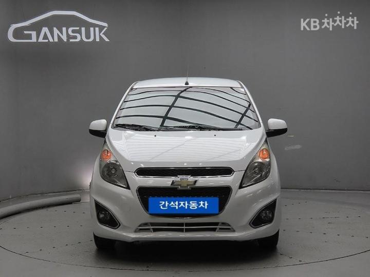 Chevrolet Spark LT Base Type