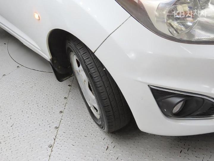 Chevrolet Spark LT Base Type 6