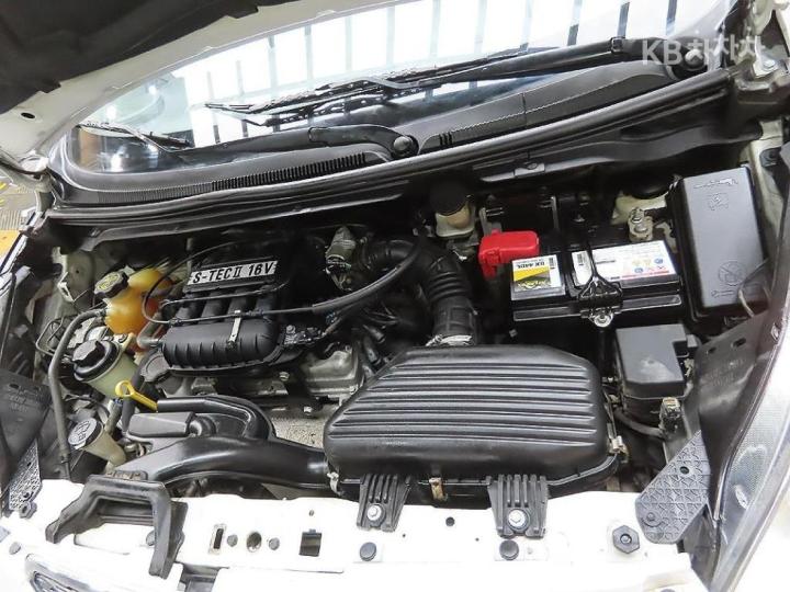Chevrolet Spark LT Base Type 8