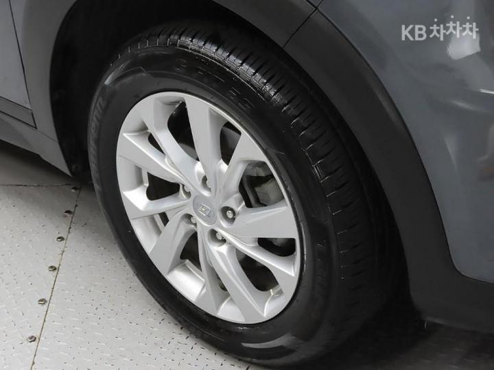 Hyundai Tucson Diesel e-VGT R 1.6 2WD Modern 6