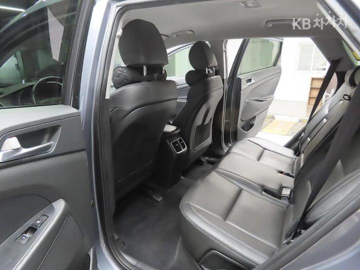 Hyundai Tucson Diesel e-VGT R 1.6 2WD Modern 10