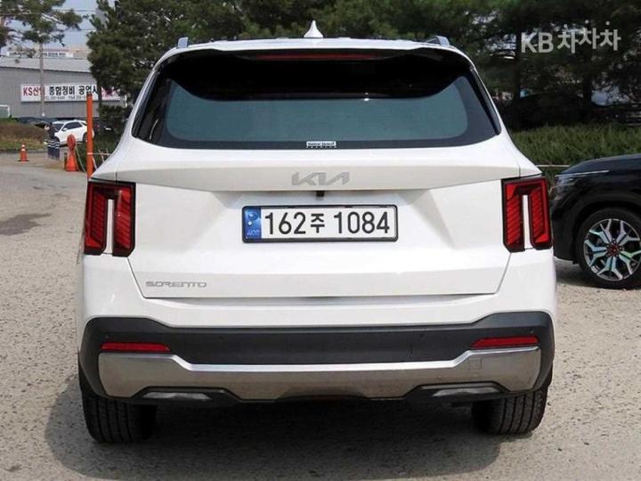Kia Sorento MQ4 2.5 T-GDI 2WD Noblesse 5