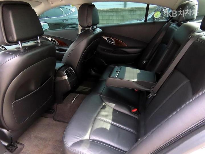 Chevrolet Alpheon EL240 Premium 7