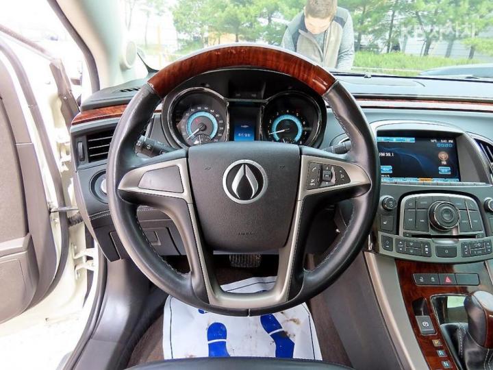 Chevrolet Alpheon EL240 Premium 9