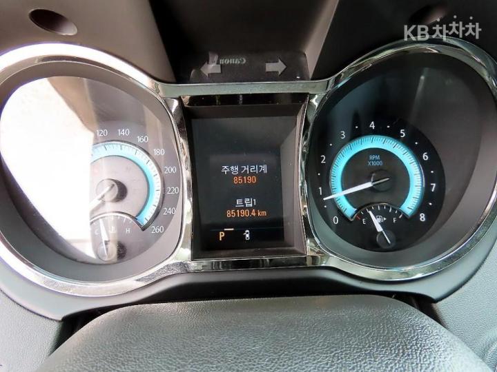 Chevrolet Alpheon EL240 Premium 10