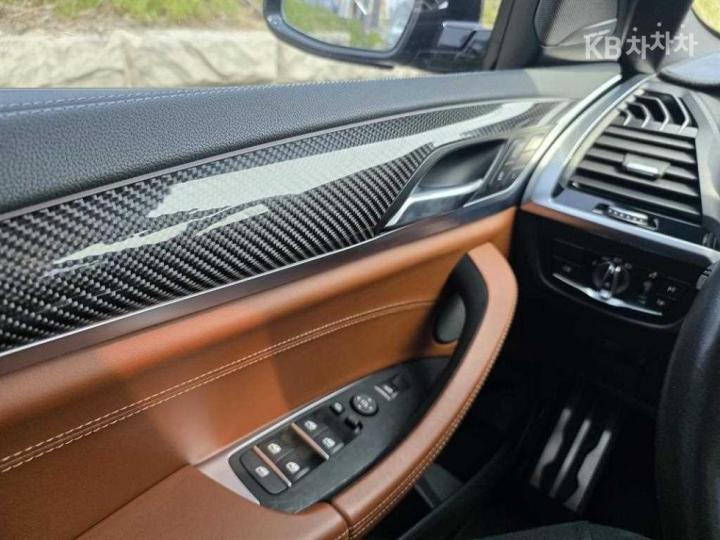 BMW X4M M Series X4 M Competition Carbon Package F98 9