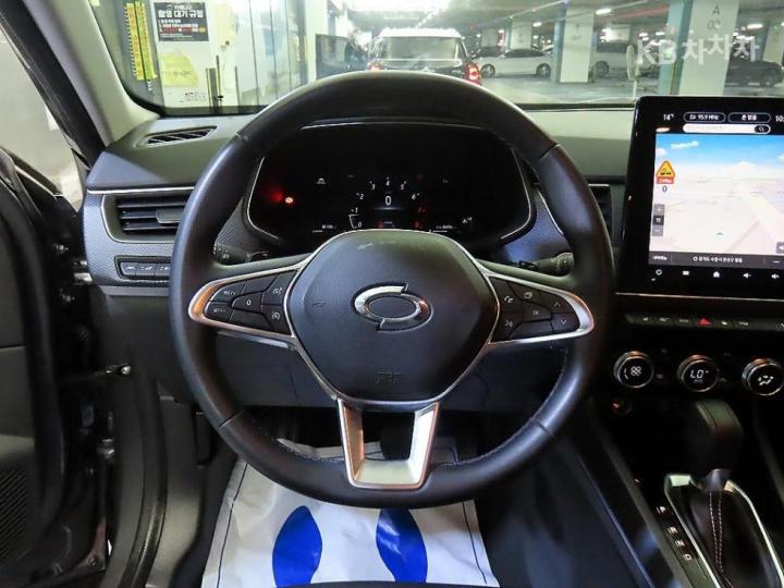 Renault XM3 1.6 GTe LE+ 9