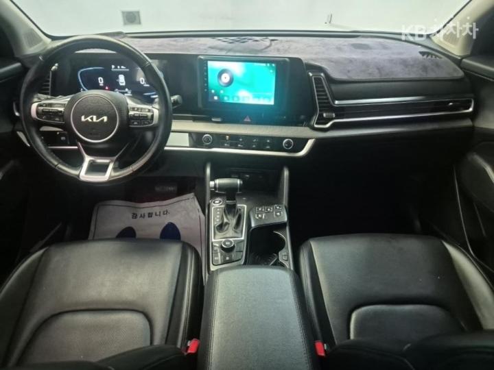 Kia Sportage The G1.6 T-GDI 2WD Prestige 8