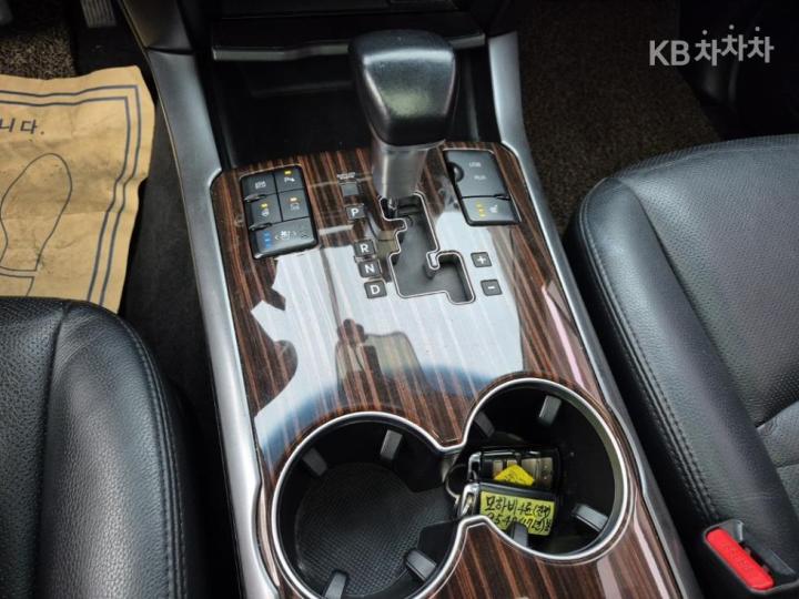 Kia Mohave 4WD VIP 9