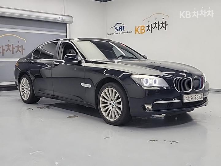 BMW 7 Series New 730d 5