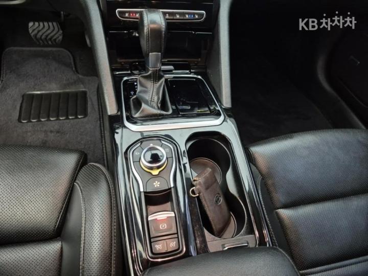 Renault SM6 1.5 dCi LE 9