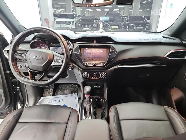 Chevrolet Trailblazer 1.35 Gasoline 2WD RS 8