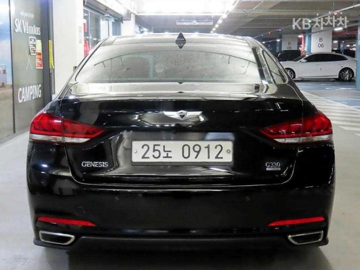 Hyundai Genesis DH G330 Premium AWD 6