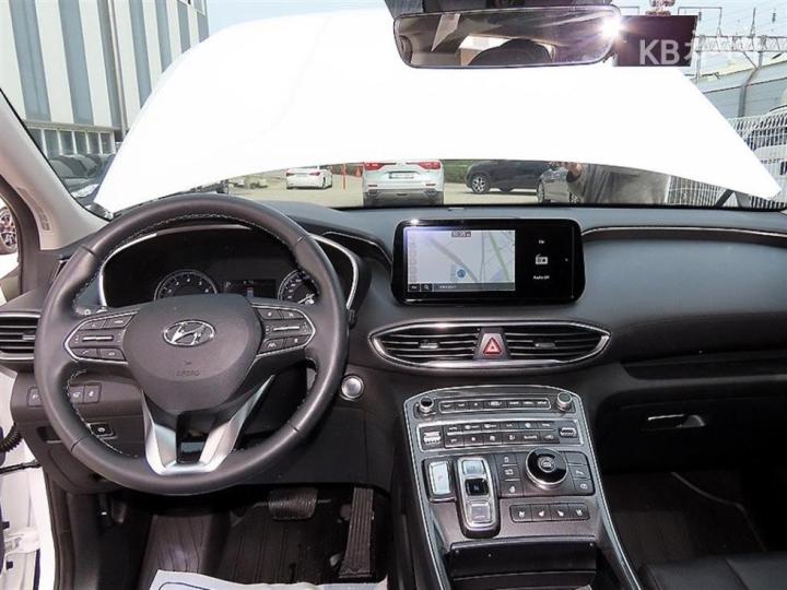 Hyundai Santa Fe TM Gasoline 2.5T 2WD Exclusive 8