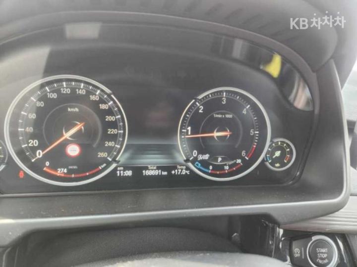 BMW X5 F15 xDrive 30d Base Type 8