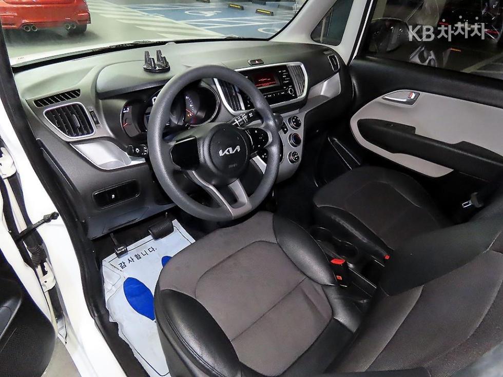 2022 - kia ray